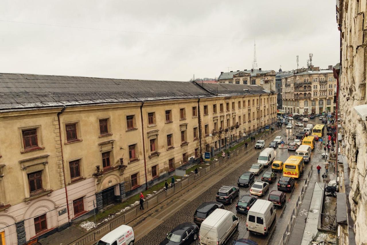 Mini Hotel Barvy Lvova On Horodotska St. Kültér fotó