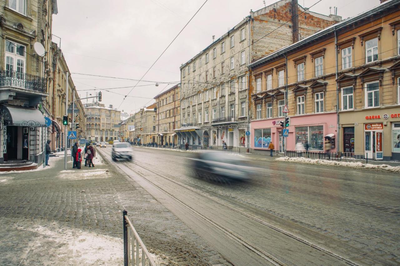 Mini Hotel Barvy Lvova On Horodotska St. Kültér fotó