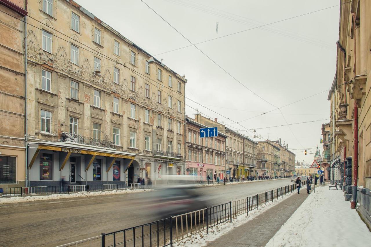 Mini Hotel Barvy Lvova On Horodotska St. Kültér fotó